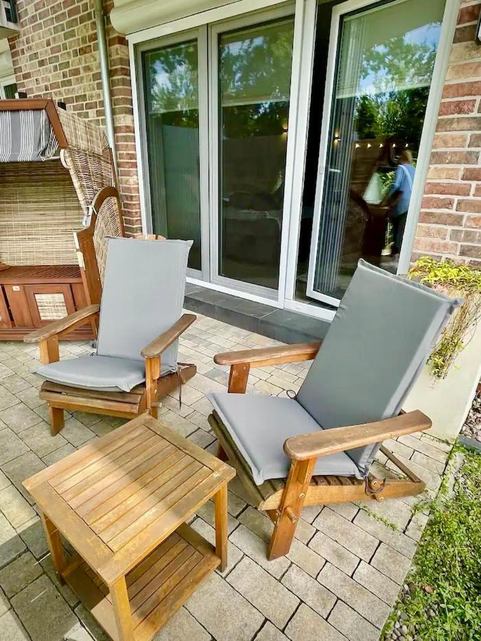 Kleine Auszeit -- Inklusive Parkplatz & Wifi, Geschirrspueler, Waschmaschine & Terrasse Mit Strandkorb -- Perfekt Fuer Urlaub & Business 샬베우츠 외부 사진